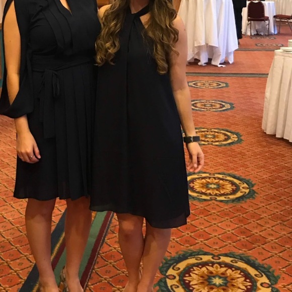 Soprano Knotted High Neck Shift Dress - Picture 8 of 8